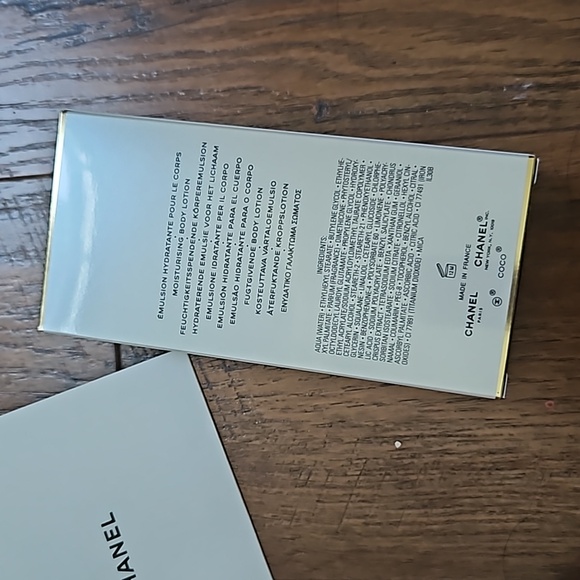 2pc Empty Chanel box and envelope - Picture 4 of 6